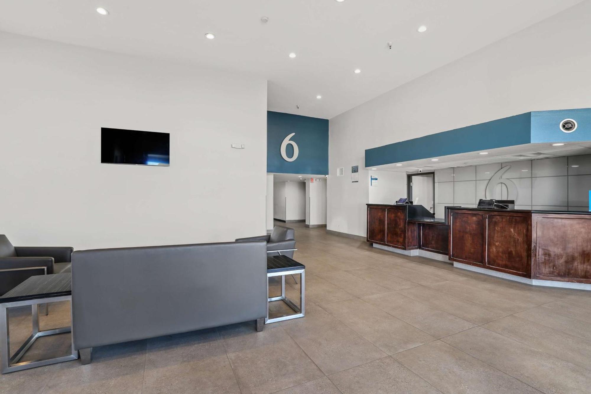 Studio 6 Suites Perris, Ca Eksteriør billede